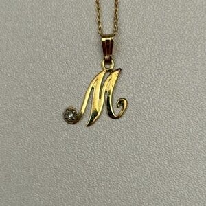10k Gold Initial 'M' Pendant Necklace.  Never worn.